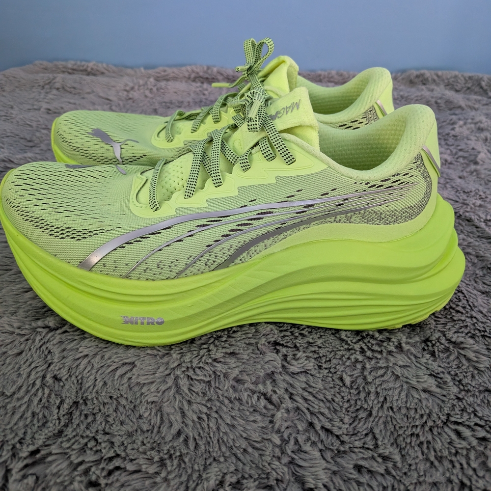 Puma Women's MagMax Running Shoes